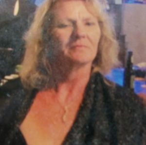 Meet your Posher, Eva